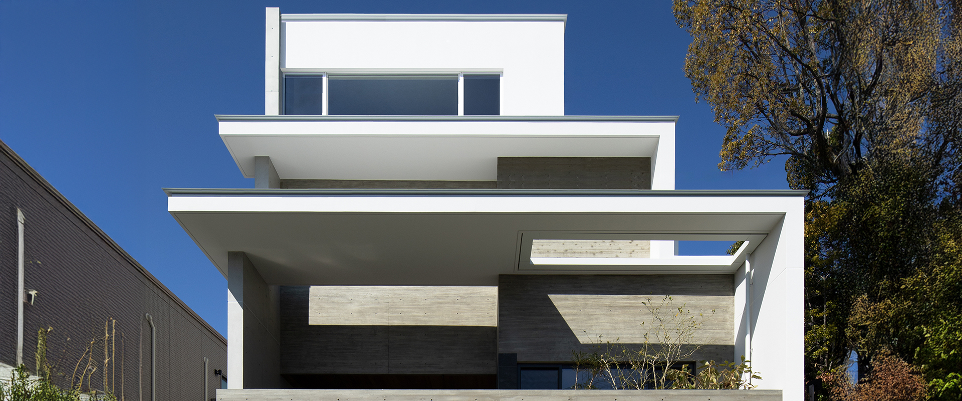 KAZUHIKO OISHI ARCHITECTURE ATELIER